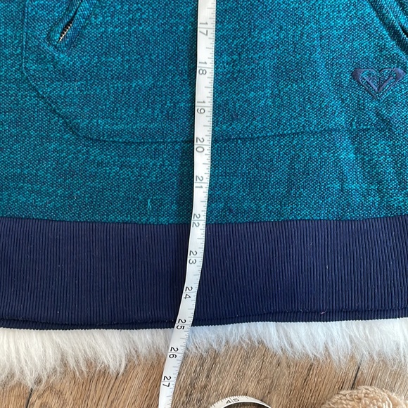 ROXY Green/Blue Knit Distressed Pullover Hoodie  Jacket w/ Pocket Size Medium - Picture 7 of 10